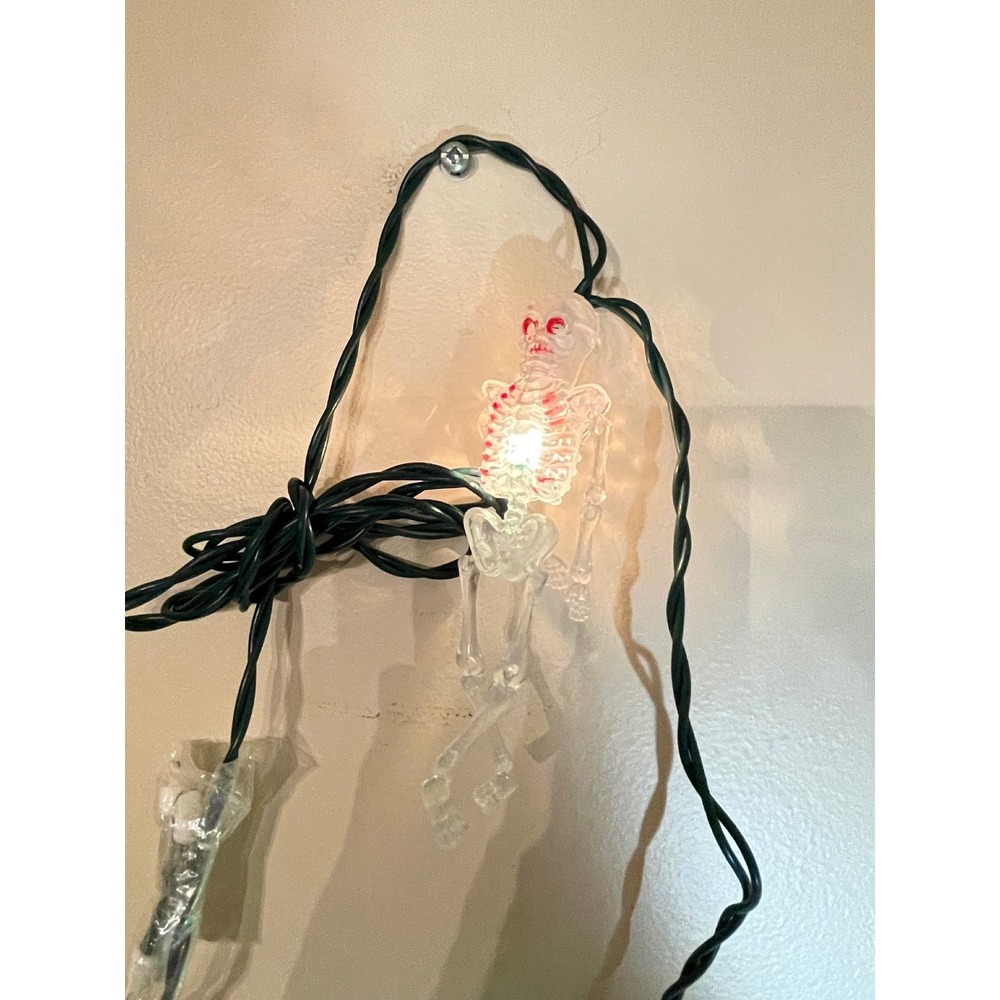 Halloween Skeleton String Lights 10 Count Green and White Glow Spooky Decor - Picture 6 of 13